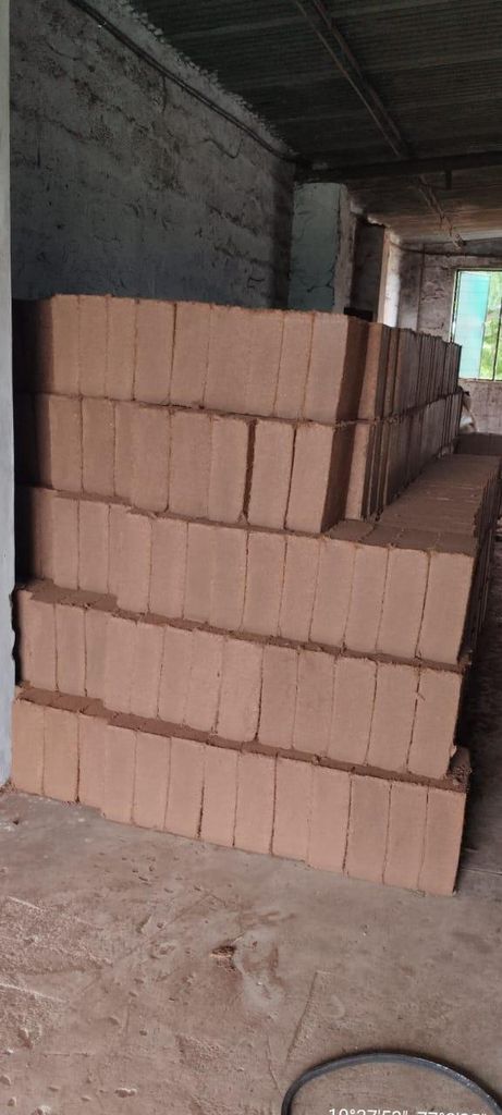 Premium Cocopeat Image 2