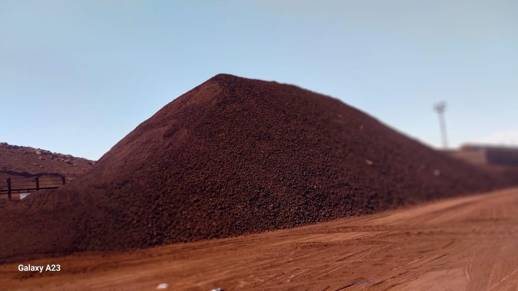 Iron Ore – product photo, product description