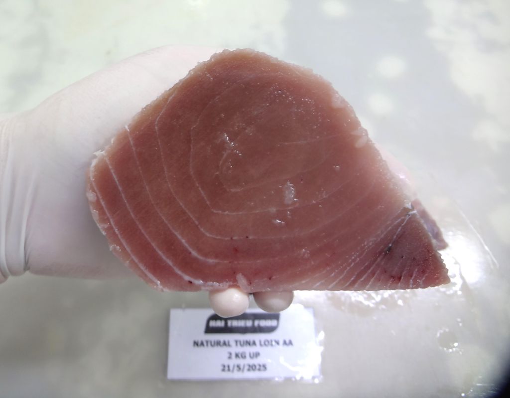 Yellowfin Tuna Natural Steaks