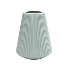 16*20cm Home Decor Plastic Flower Vases - Image 1