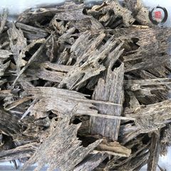First Best Selling Vietnamese Premium Oud Chips Luxury Strong Sweet Fragrant Agar Wood A+ Make Oudy Incense, Oudh Black tea - Image 2