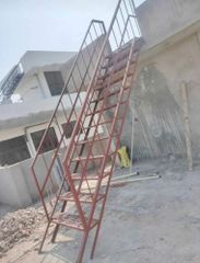 Front Brown Mild Steel Staircase Position Front Material Mild Steel Step Thickness 35 mm Usage/Application Home Surface Finish Powder - Image 1