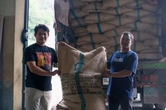 Indonesian Green Coffee Beans – Arabica & Robusta - Image 1