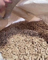 Wholesale Softwood Heating Pellets 6 mm for Distributors and Businesses Seeking Dependable Biomass Fuel Supply - Image 1