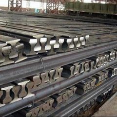 USED RAIL IRON METAL SCRAP/ USED RAIL HMS 1 & 2 ... used rail scrap R50 R65/Bulk - Image 4