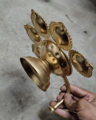 1 Metal Panch Aarti, Iron Handle Feature Comfortable Handle For Easy Carrying Durability Durable And Long-lasting Finish Antique Golden Polish - Image 5