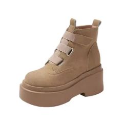 Elegant Brown Leather Boots for Formal Occasions and Everyday Wear - Image 1