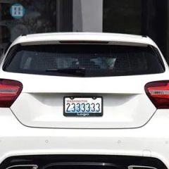 Hot-Selling Custom Carbon Fiber License Plate Frame Eco-Friendly Durable License Plate Frame - Image 2