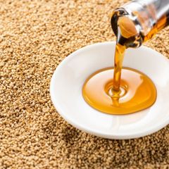Organic Natural Sesame Oil Cold Pressed Healthy Edible Oil Rich Flavor for Cooking Food Processing and Cosmetic Use – product photo 4, product detail gallery