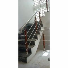 Bar Mild Steel Staircase Railing, For Home Design Bar Color Silver Position Staircase Material Mild Steel Usage/Application - A.R.R. Fabs