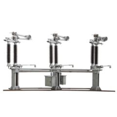 Vertical Operate Semi Pantograph Type DC Electric Isolator Switches Disconnecting - Image 1