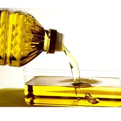 Wholesale Best Price Refined Rapeseed Oil Canola Vegetable Edible Oil for Cooking - Image 1