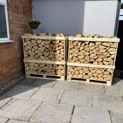Fast Delivery Hornbeam Firewood Logs Premium Kiln Dried Hardwood For Strong Heat Output Clean Burning And Long Lasting Fire Perfect For Home Heating Camping Stove Use Buy Now Premium Quality - Image 1