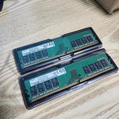 Samsung 64GB DDR5 ECC RDIMM | M321R8GA0EB2-CJR - Image 2