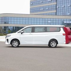 MPV Van Competitive Commercial Passenger Vehicles Gasoline - Image 2