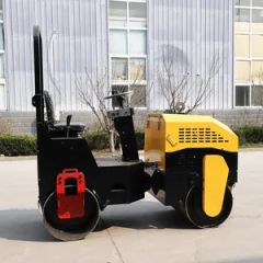 Mini 1500kg Hydraulic Drive Plate Compactor Ride on Machine - Image 6