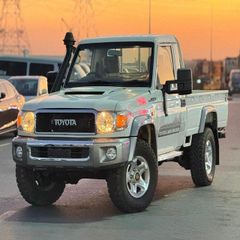 Swift Toyata LandCruiser 4x4 Double Cab Pickup Truck New Right Left Steering FOR-Land Cruiser Leather Seats Rear - Image 2