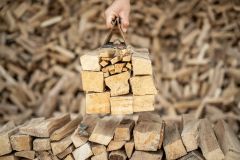 High grade Premium Beech Firewood offering Clean Long Burning Performance suitable for Indoor and Outdoor Heating Solutions Buy now  Firewood for Clean Long Burning Performance – product photo 4, product detail gallery