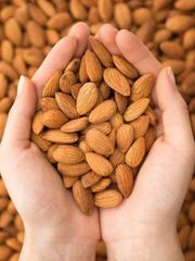Natural Sweet Almond Nuts From California Carefully Selected Quality Kernels Great For Baking Cooking Smooth Nutty Flavor Healthy Heart Friendly Food - Image 4