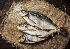 Smelt, dried, not gutted - Image 1