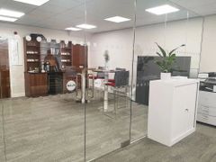 Transparent Frameless Glass Partitions, For Office Color Transparent Size/Dimension Any Design Plain / frosted Usage/Application - Image 3