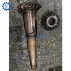 High-Efficiency Helical Gear Reducer for Industrial Automation - Image 6