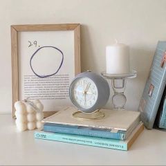 Small Table Clocks, Classic Non-Ticking Tabletop Alarm Clock Weight 2kg Brand PEARL Origin China Trademark SN Material Metal - Image 4