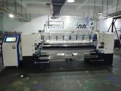 Automatically Stop Computerized Shuttleless Quilting Machine - Image 1