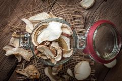 High Quality Dried Mushrooms With Deep Savory Taste Ideal For Soups Sauces Pasta Risotto Stir Fry Recipes – product photo 5, product detail gallery