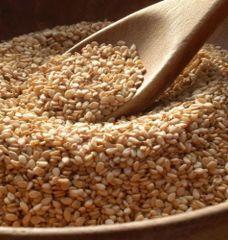 Sesame Seed Color Uniform Purity 98% Min Seed Purity 99% Oil Content > 48% Odor Free From Odor Moisture Content < 6% Certifications - Image 2