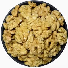 Xinjiang Origin Walnut Kernels Extra Light and Amber Walnut Kernels - Image 4