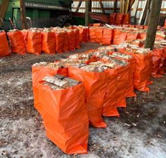 Discount price hardwood Kiln Dried Firewood suitable for indoor - Image 1