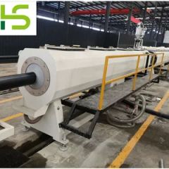 High Speed Plastic HDPE/LDPE Pipe Extruder with 90kw Motor and Capacity 400kg/H - Qingdao Interplast Machinery Co., Ltd.