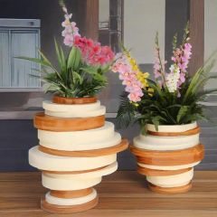 Customized Fiberglass Flower Pots with Personalized Functions - Image 1
