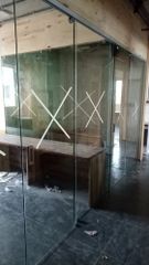 Glass Partition Works Height 7 Feet Features good Material Glass Site Location Hyderabad Type of Glass Clear Glass Partition Type Fixed - Image 3
