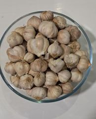 Dry Garlic Bulb - Image 2