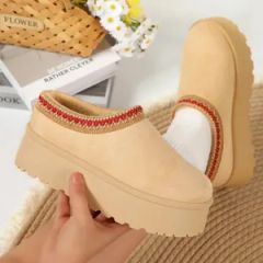Wholesale Classical and Fashion Snow Boots with Australia Double Side Sheep Skin Leather Warm Leather Fuzzy Outdoor Snow Winter Fl - Putian Towinwin Trade Co., Ltd.