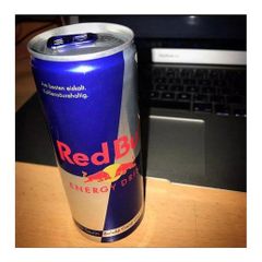 Bulk Red bull Energy Drink Wholesale Price Red Bull 250ml Energy Drink Original - Image 5