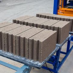 Qt4-25 Hollow Block Making Machine Building Material Machinery - Image 4