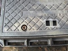Square Manhole Cover and Frame, B125 Shape Square Origin China Standard En124 Surface Non-Slip HS Code 73251090 Trademark - Image 2