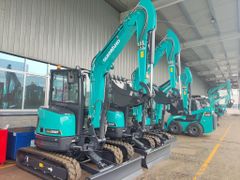 Durable Small Size SUNWARD SWE60F-3 Narrow Area Digger for Agricultural Use Factory Price Digger Durable Mini Excavator - Image 5