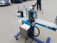Top and Bottom Labeler Labeling Machine Trademark ZH Origin Yantai Motor Power 1kw Gross Weight 60kg HS Code 8422303090 Driven Type - Image 4