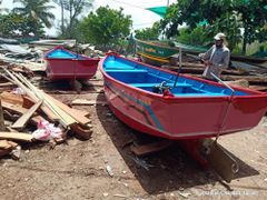 Petrol Frp Fishing Boats Height 3 Feet Length 16 Feet Width 5.6 Feet Power Source - Image 5
