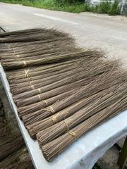 Palm broom stick Durability Durable Sustainability Sustainable Cost Effectiveness Cost-effective Eco Friendliness 100% Eco-friendly - Image 2