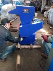 Industrial Crusher for Plastic Recycling Trademark GT Power 4kw-11kw Certification CE Model NO. 200-700 Output 100-400kg/H - Image 4