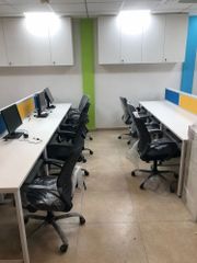 Modular Office Furniture Manufacturer Color White Shape Linear Durability Long-lasting Product Type Workstation Appearance Sleek - Image 3