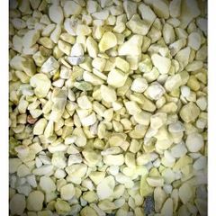 Half White Gravels, Solid Form Solid Brand Green Yard Material Gravels Packaging Size 1 Kg Model Number SKU - Image 1