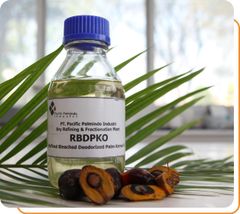 RBD Palm Kernel Oil (RBD PKO) – Refined, Bleached & Deodorized Palm Kernel Oil Bulk Wholesale - Image 1