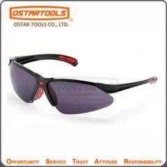 CE Approved Protective Goggles Transparent Anti Scratch Origin China LENS TYPE Normal Brand MCR Safety Suitable for General - Image 1