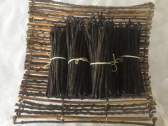RENDAH TAHITENSIS GOURMET Dried Vanilla Beans Premium Quality Indonesian Hot Selling 20-22 CM Vanilla Pods Reasonable Best Price – product photo 2, product detail gallery